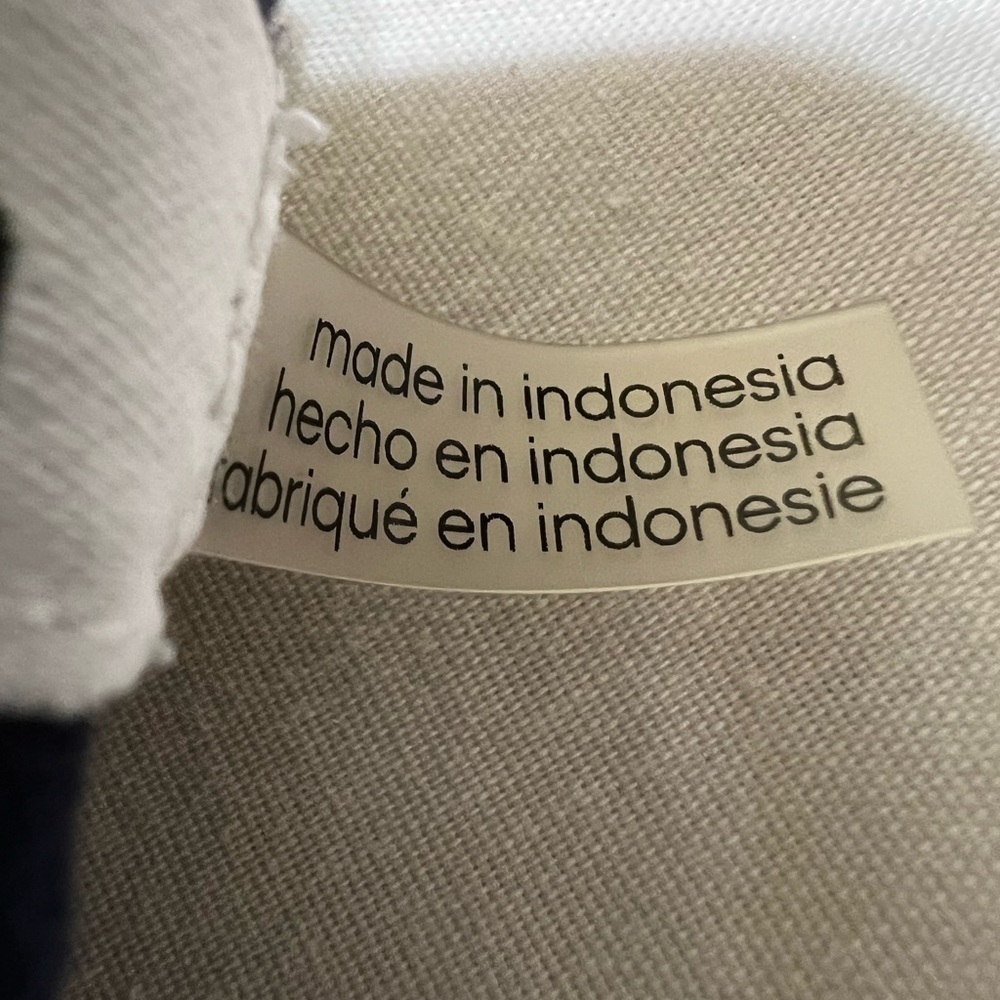 Calvin Klein Stretch Pull On Pants Straight Leg Gold Accent Tag Size M - Picture 8 of 9
